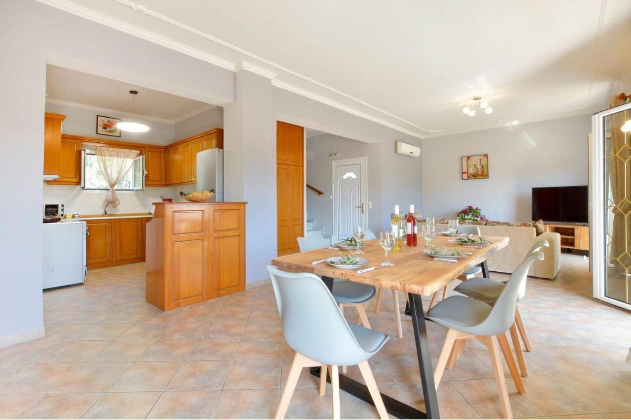 Tranquil Corfu 3 Bedrooms Chrinos Gated Pool Villa Agios Georgios Pagon