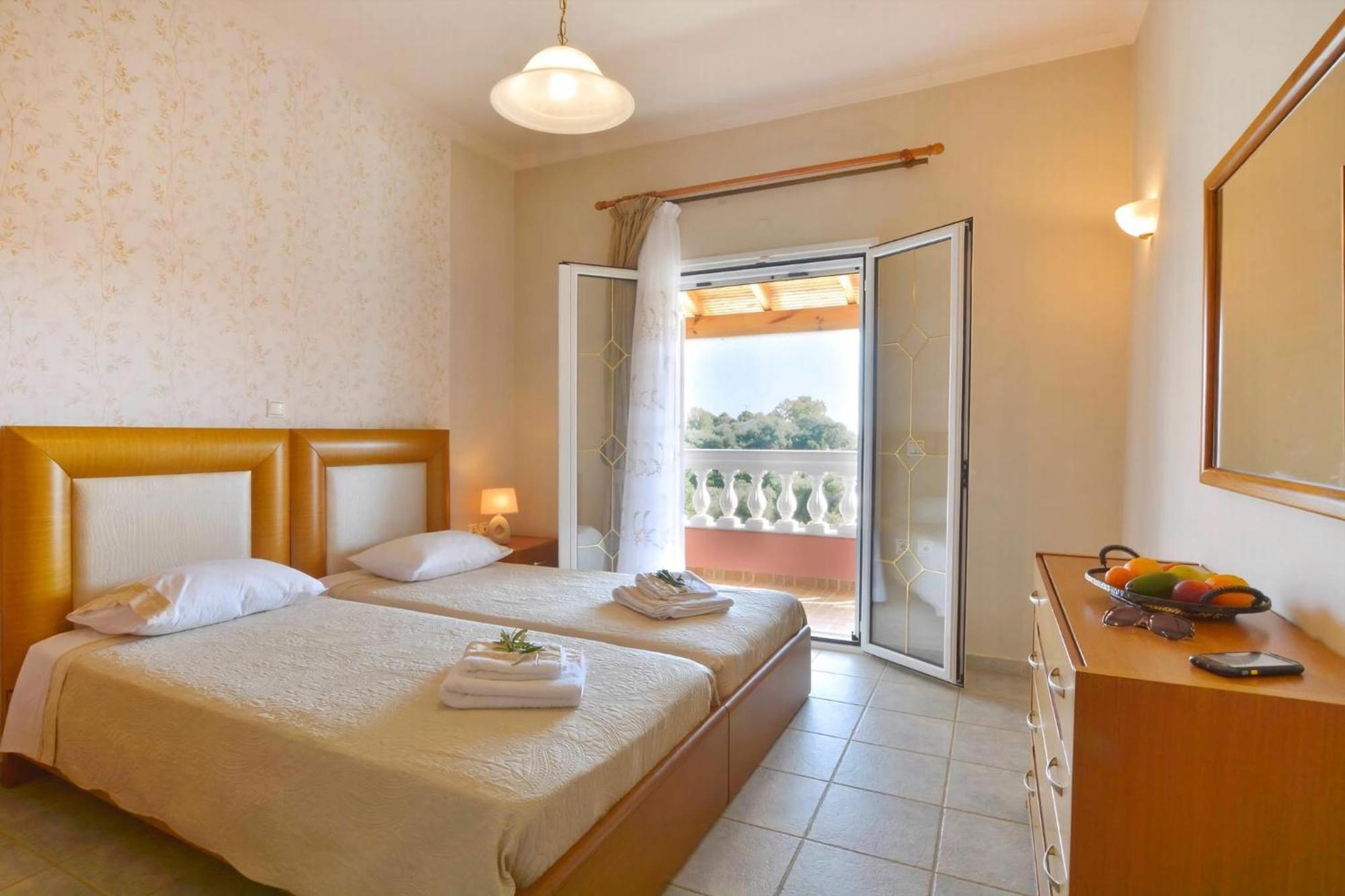 Tranquil Corfu 3 Bedrooms Chrinos Gated Pool Villa *